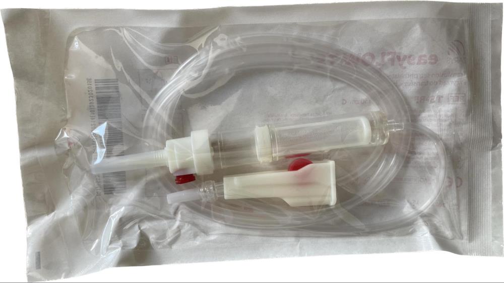 Przyrzad do transfuzji sterylny bez ftalanów