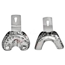 Łyżka wyciskowa pełna, perforowana, dół, fig. 3