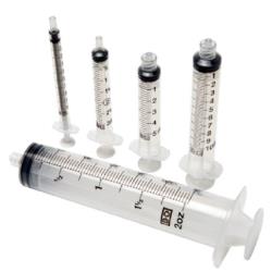 Strzykawka 3-cześciowa BD SYRINGE 1 ml Luer-Lock TIP-100 szt.